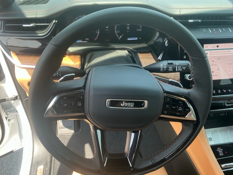 2026 Jeep Grand Cherokee GRAND CHEROKEE SUMMIT 4X4