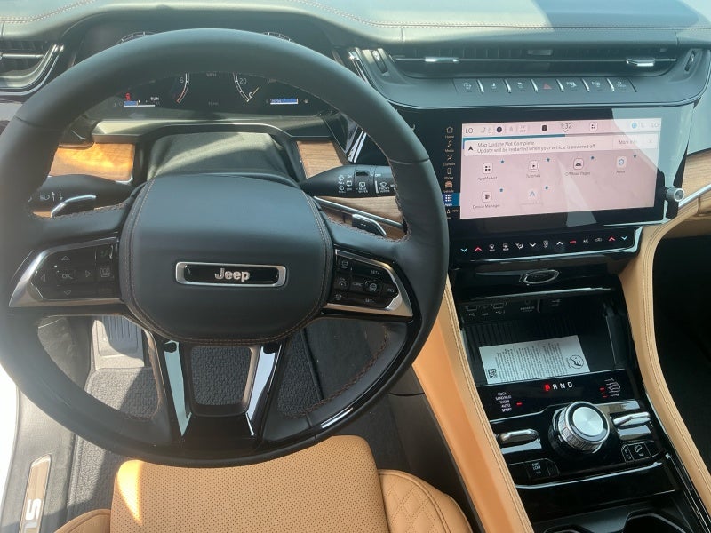 2026 Jeep Grand Cherokee GRAND CHEROKEE SUMMIT 4X4
