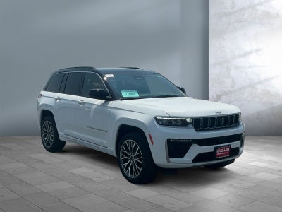 2026 Jeep Grand Cherokee GRAND CHEROKEE SUMMIT 4X4