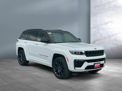 2026 Jeep Grand Cherokee GRAND CHEROKEE SUMMIT 4X4
