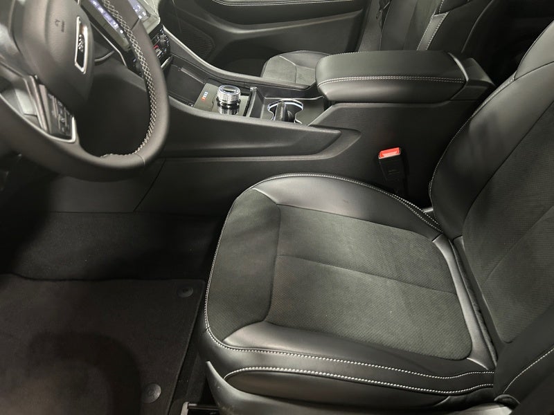 2025 Jeep Grand Cherokee GRAND CHEROKEE L ALTITUDE 4X4