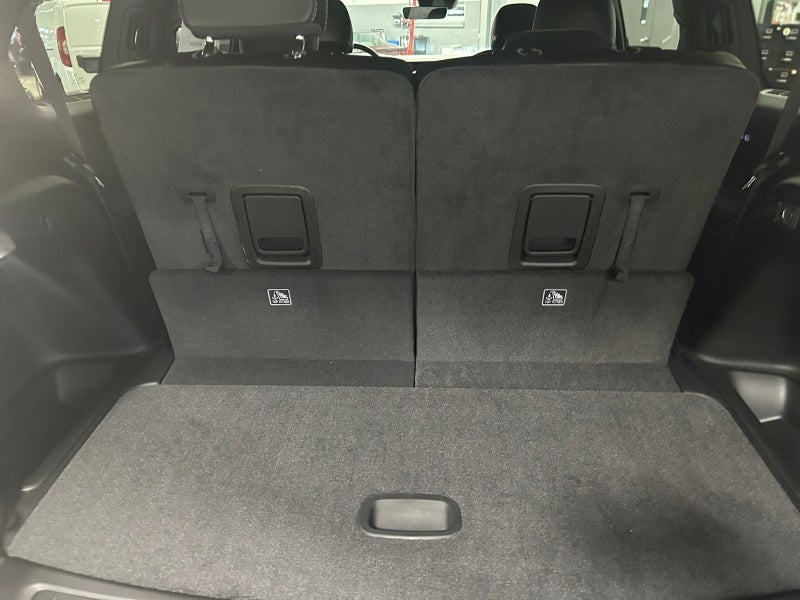 2025 Jeep Grand Cherokee GRAND CHEROKEE L ALTITUDE 4X4