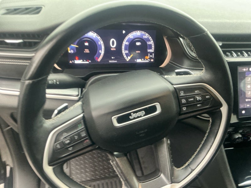 2021 Jeep Grand Cherokee L Laredo 4x4