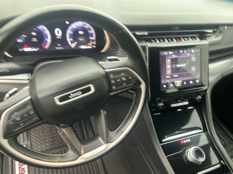 2021 Jeep Grand Cherokee L Laredo 4x4