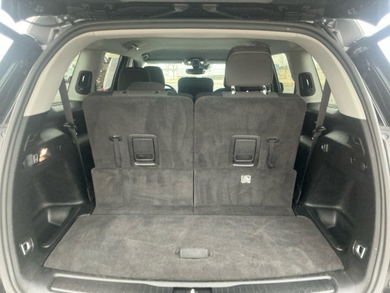 2021 Jeep Grand Cherokee L Laredo 4x4