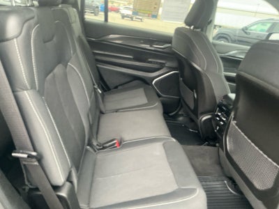 2021 Jeep Grand Cherokee L Laredo 4x4