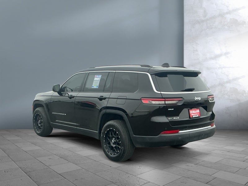 2021 Jeep Grand Cherokee L Laredo 4x4