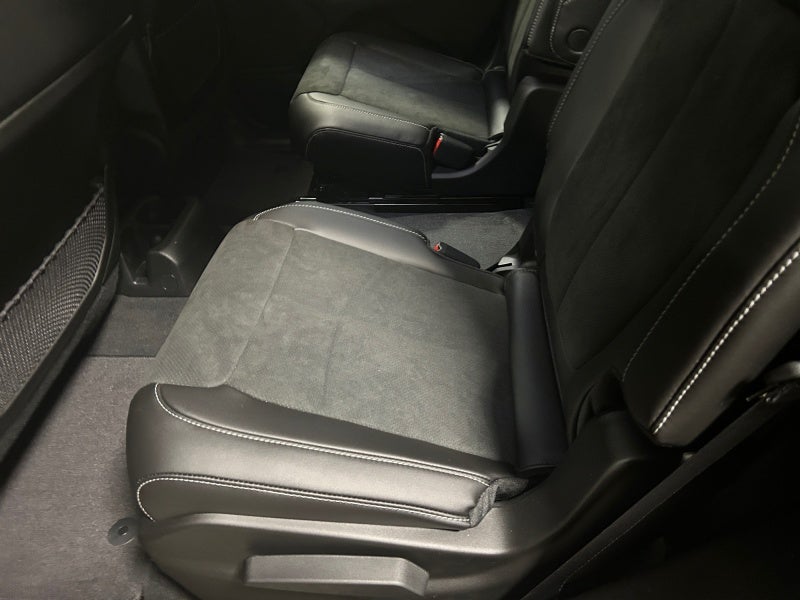 2025 Jeep Grand Cherokee GRAND CHEROKEE L ALTITUDE 4X4