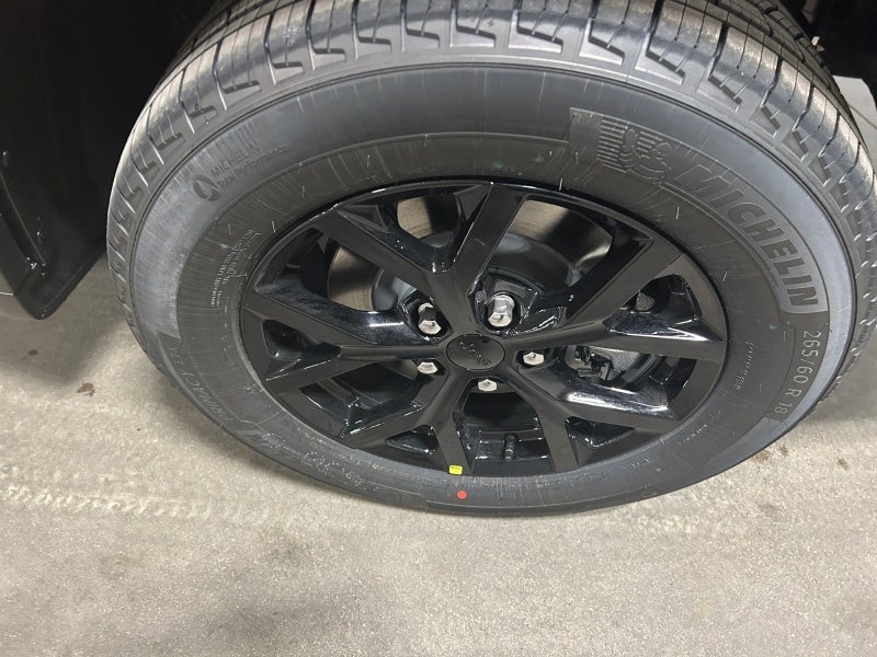 2025 Jeep Grand Cherokee GRAND CHEROKEE L ALTITUDE 4X4