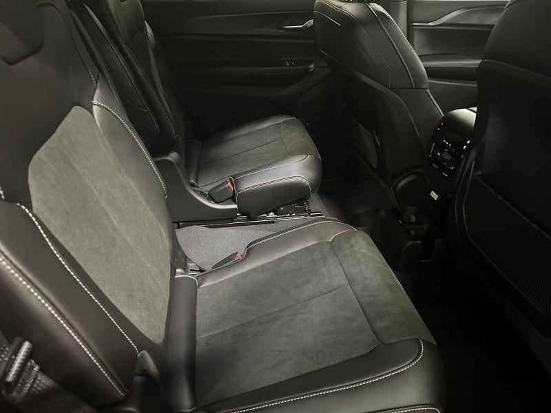 2025 Jeep Grand Cherokee GRAND CHEROKEE L ALTITUDE 4X4