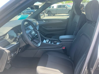 2026 Jeep Grand Cherokee GRAND CHEROKEE L LAREDO X 4X4
