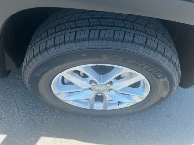 2026 Jeep Grand Cherokee GRAND CHEROKEE L LAREDO X 4X4