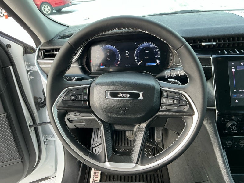 2024 Jeep Grand Cherokee L Laredo X 4x4