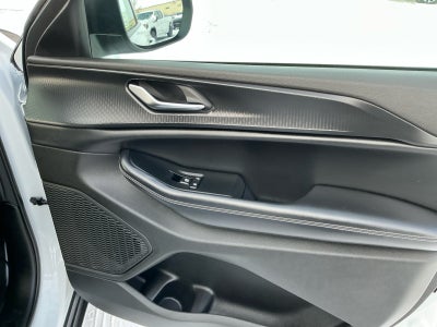 2024 Jeep Grand Cherokee L Laredo X 4x4