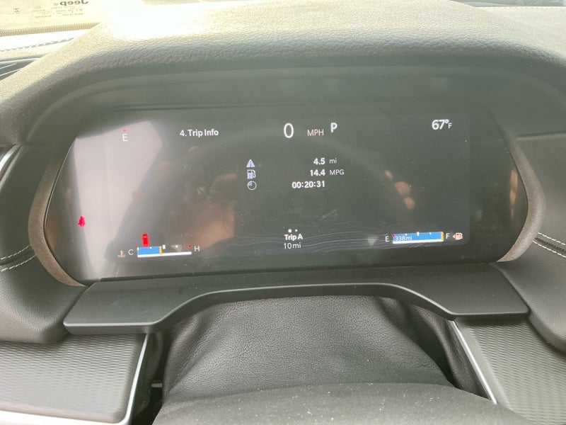 2025 Jeep Grand Cherokee GRAND CHEROKEE L ALTITUDE 4X4