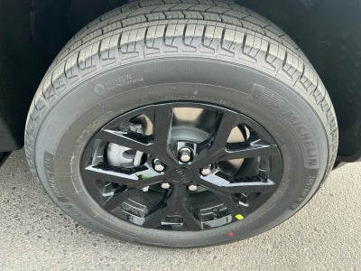 2025 Jeep Grand Cherokee GRAND CHEROKEE L ALTITUDE 4X4