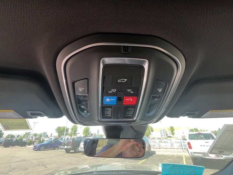 2026 Jeep Grand Cherokee GRAND CHEROKEE L LAREDO X 4X4