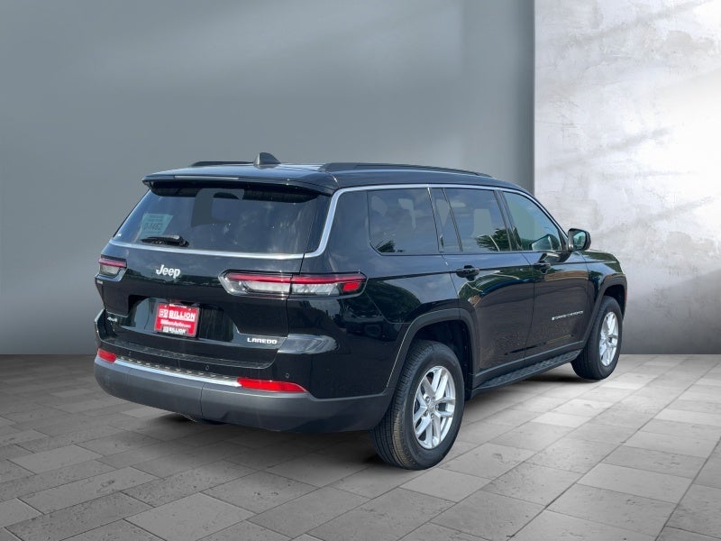 2025 Jeep Grand Cherokee GRAND CHEROKEE L LAREDO X 4X4