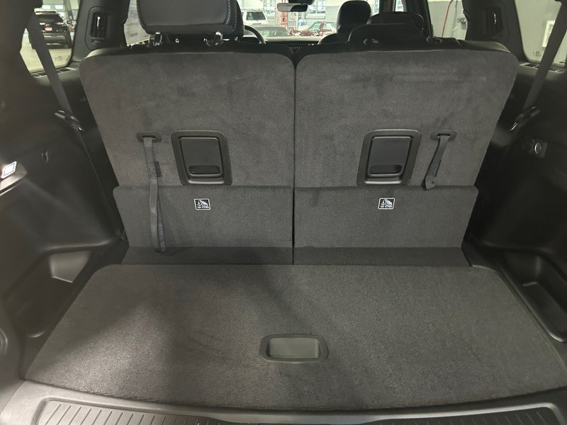 2025 Jeep Grand Cherokee GRAND CHEROKEE L ALTITUDE 4X4