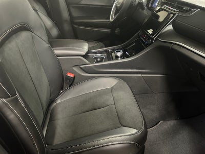 2025 Jeep Grand Cherokee GRAND CHEROKEE L ALTITUDE 4X4