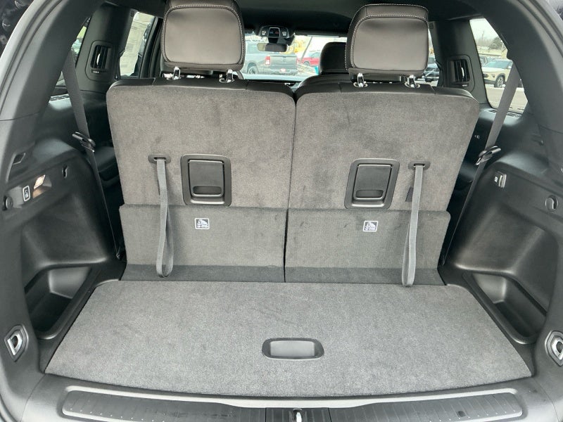 2025 Jeep Grand Cherokee GRAND CHEROKEE L ALTITUDE 4X4