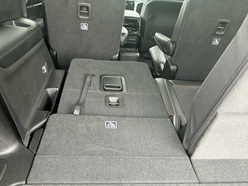 2025 Jeep Grand Cherokee GRAND CHEROKEE L ALTITUDE 4X4