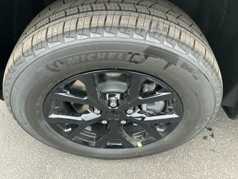 2025 Jeep Grand Cherokee GRAND CHEROKEE L ALTITUDE 4X4