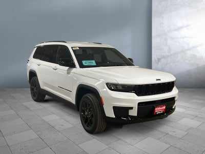 2025 Jeep Grand Cherokee GRAND CHEROKEE L ALTITUDE 4X4
