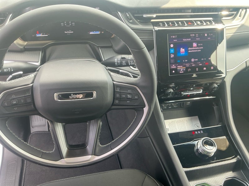 2026 Jeep Grand Cherokee GRAND CHEROKEE L LAREDO X 4X4