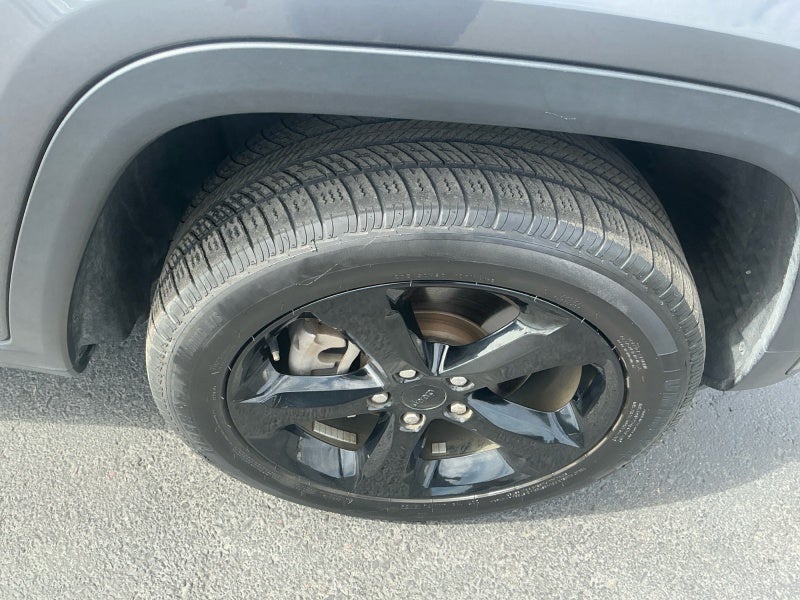 2023 Jeep Grand Cherokee L Altitude 4x4