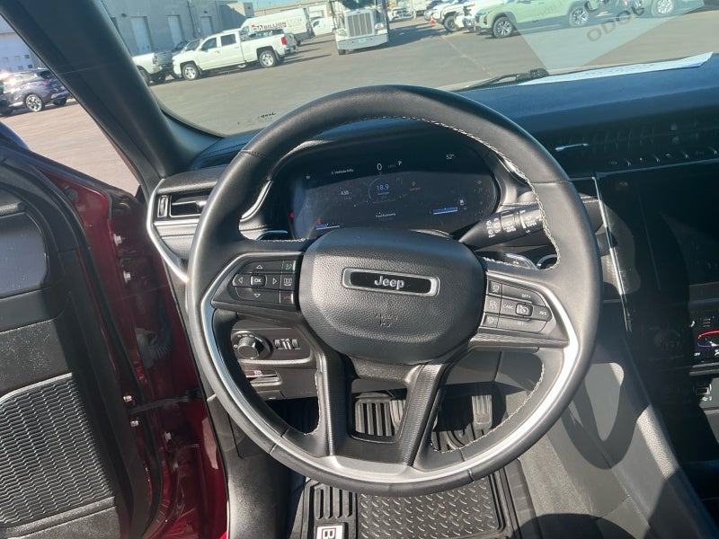 2023 Jeep Grand Cherokee L Altitude 4x4