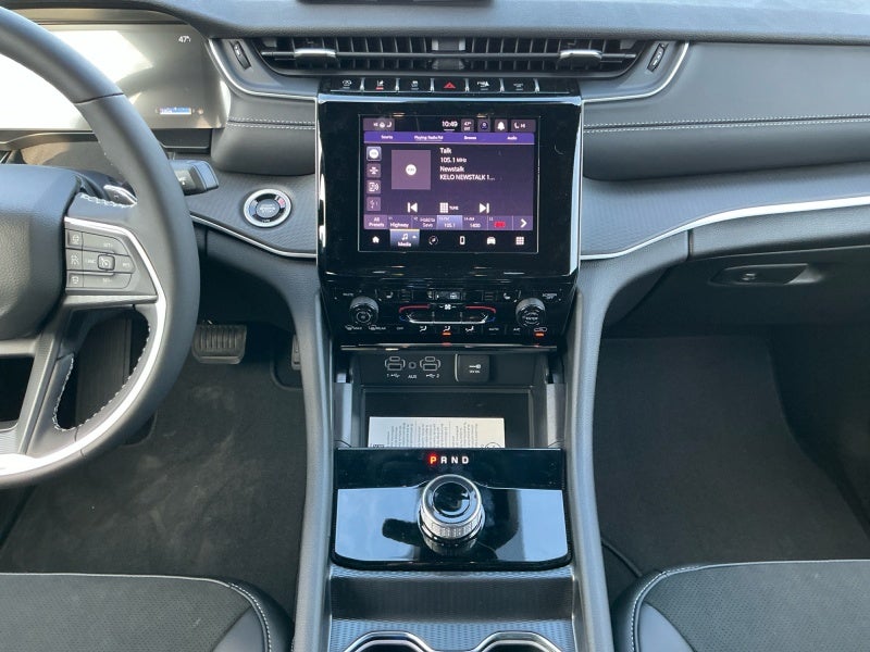 2025 Jeep Grand Cherokee GRAND CHEROKEE L ALTITUDE 4X4