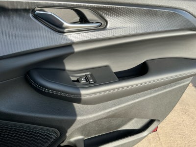 2025 Jeep Grand Cherokee GRAND CHEROKEE L ALTITUDE 4X4