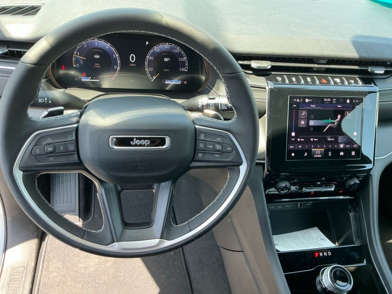 2026 Jeep Grand Cherokee GRAND CHEROKEE L LAREDO X 4X4