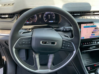 2026 Jeep Grand Cherokee GRAND CHEROKEE L LAREDO ALTITUDE 4X4