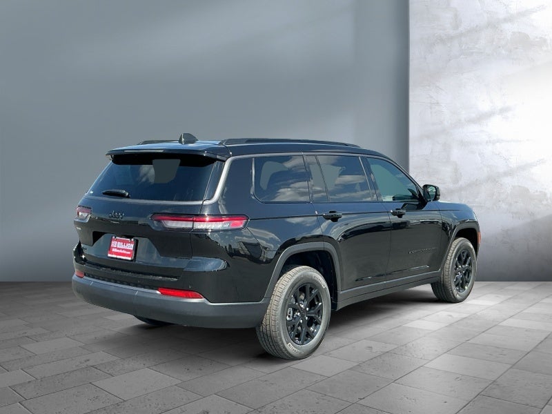 2026 Jeep Grand Cherokee GRAND CHEROKEE L LAREDO ALTITUDE 4X4