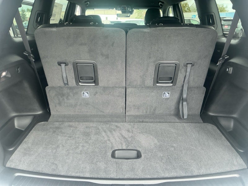 2027 Jeep Grand Cherokee GRAND CHEROKEE L LAREDO ALTITUDE 4X4