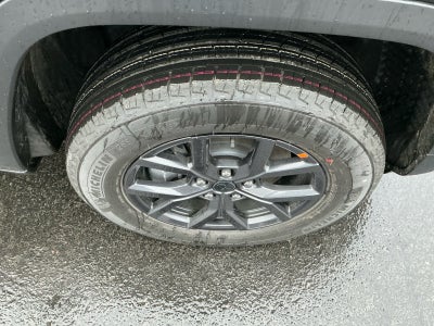 2027 Jeep Grand Cherokee GRAND CHEROKEE L LAREDO ALTITUDE 4X4