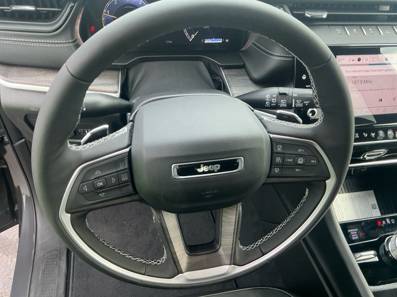 2026 Jeep Grand Cherokee GRAND CHEROKEE L LAREDO ALTITUDE 4X4