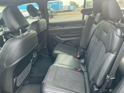 2026 Jeep Grand Cherokee GRAND CHEROKEE L LAREDO ALTITUDE 4X4