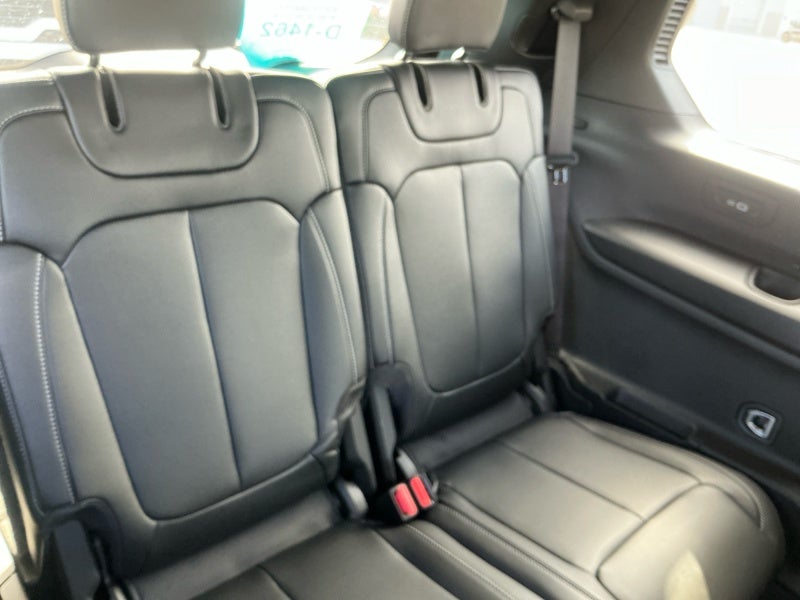 2027 Jeep Grand Cherokee GRAND CHEROKEE L LIMITED 4X4
