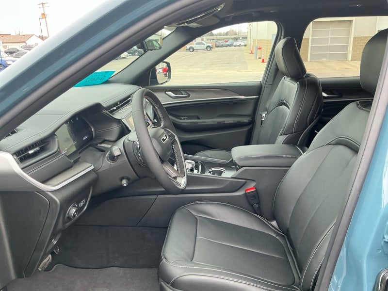 2026 Jeep Grand Cherokee GRAND CHEROKEE L LIMITED RESERVE 4X4