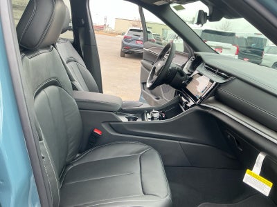 2026 Jeep Grand Cherokee GRAND CHEROKEE L LIMITED RESERVE 4X4