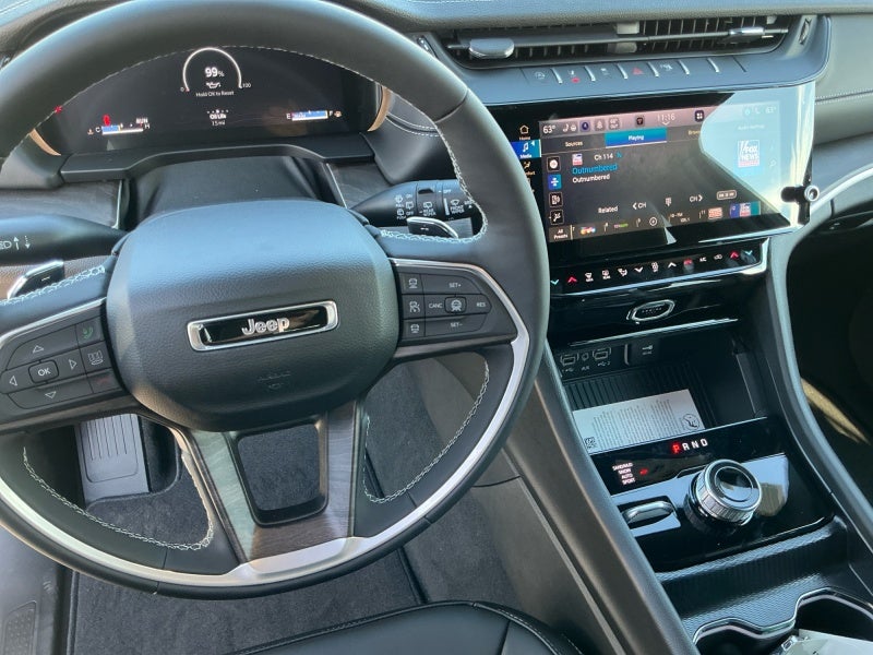 2027 Jeep Grand Cherokee GRAND CHEROKEE L LIMITED 4X4