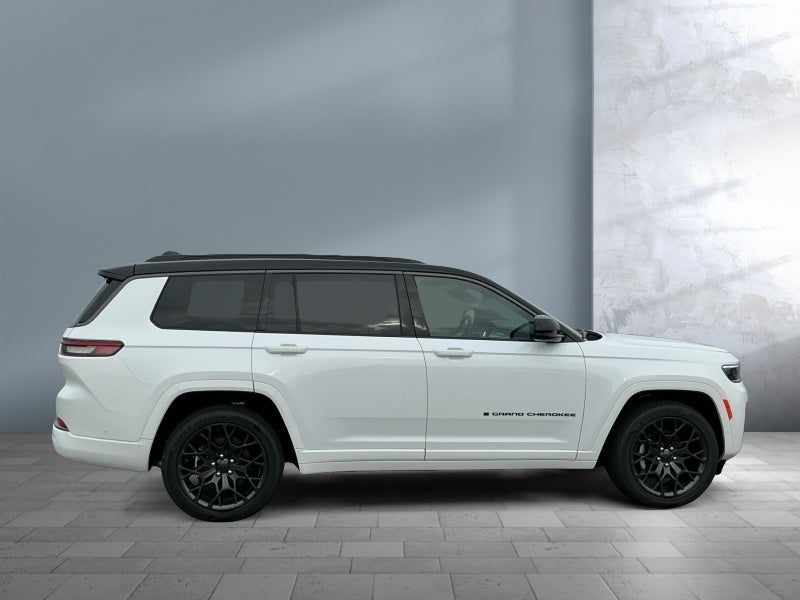 2026 Jeep Grand Cherokee GRAND CHEROKEE L SUMMIT 4X4