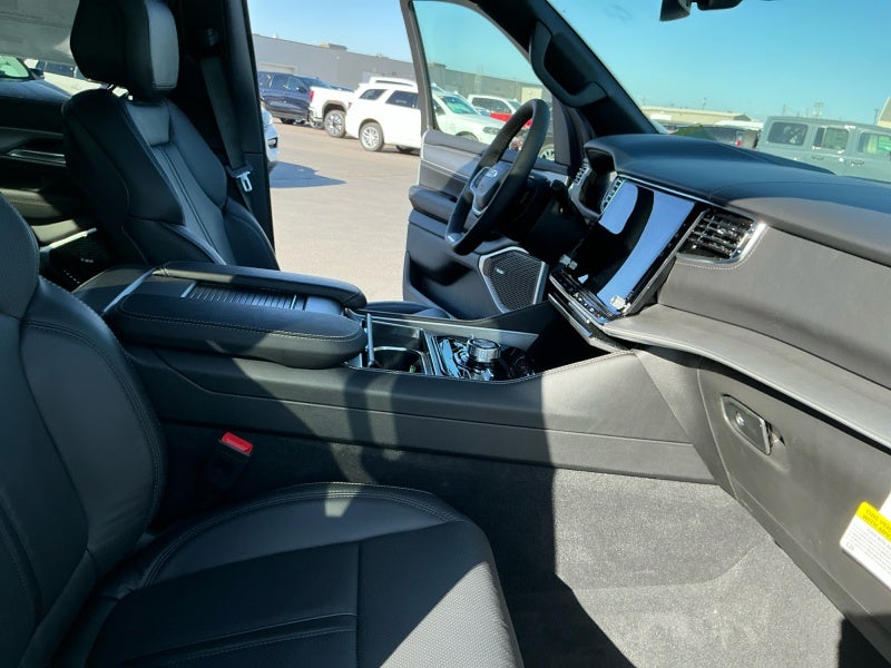 2026 Jeep Grand Wagoneer GRAND WAGONEER L LIMITED RESERVE 4X4