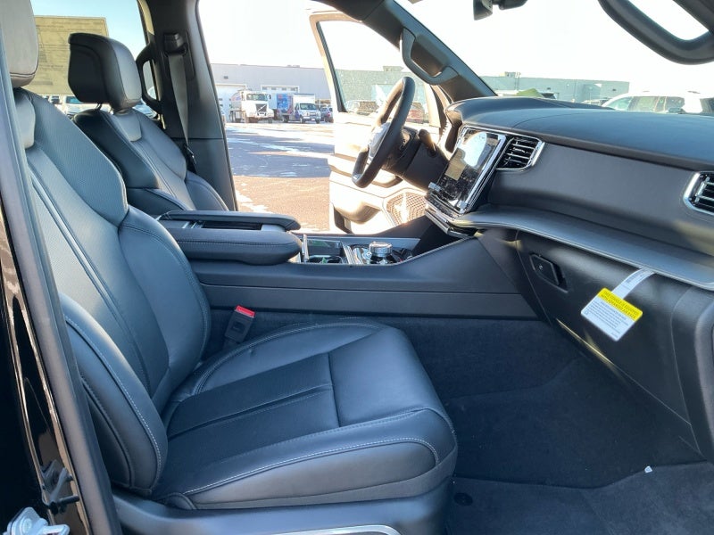 2026 Jeep Grand Wagoneer GRAND WAGONEER L LIMITED RESERVE 4X4