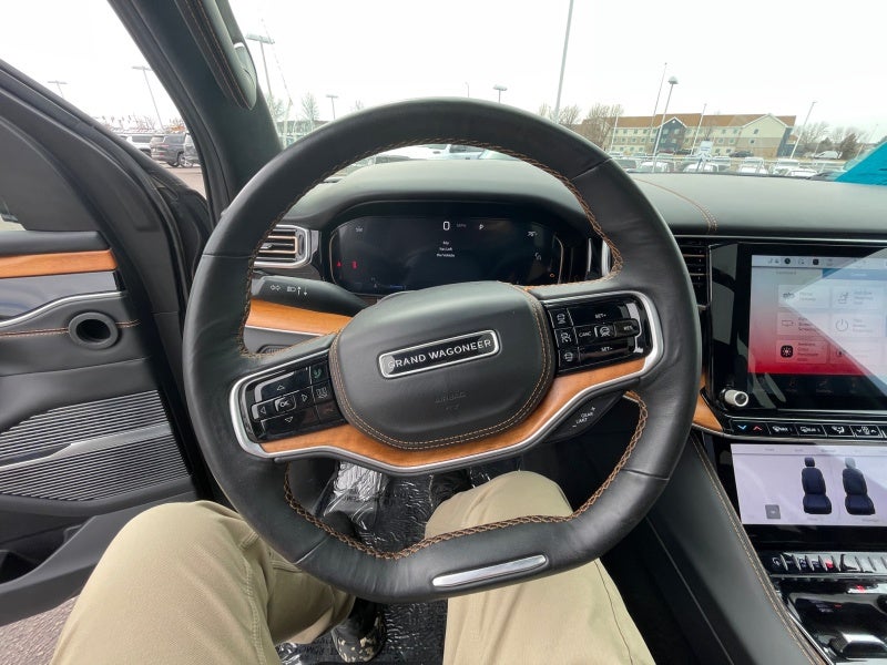 2024 Jeep Grand Wagoneer L Series III 4x4