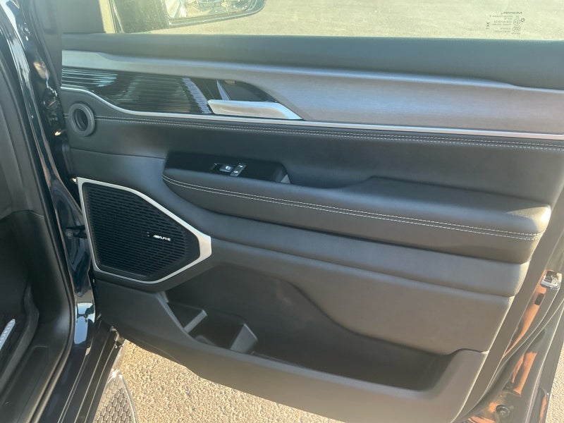 2026 Jeep Grand Wagoneer GRAND WAGONEER UPLAND 4X4