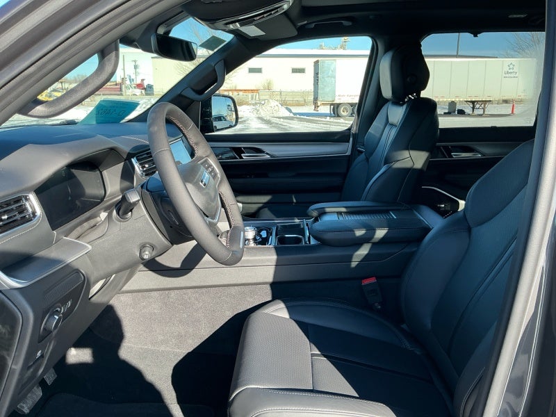 2026 Jeep Grand Wagoneer GRAND WAGONEER LIMITED RESERVE 4X4